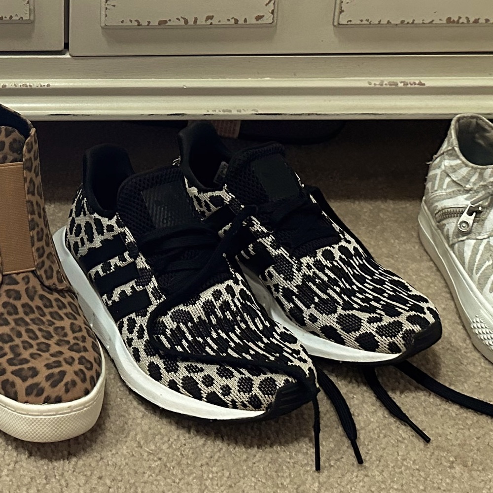 Leopard adidas tennis shoes